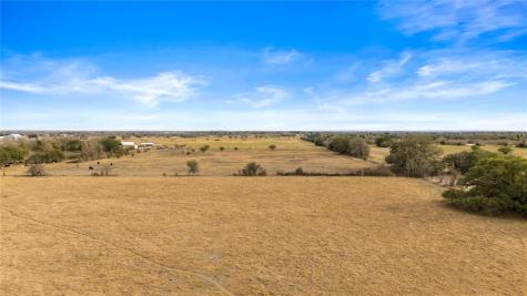 3650 E Austin Street Giddings TX 78942