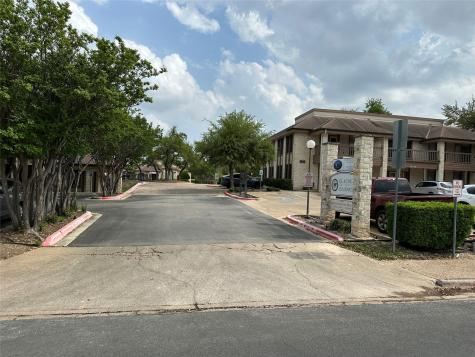 12343 Hymeadow Drive Austin TX 78750