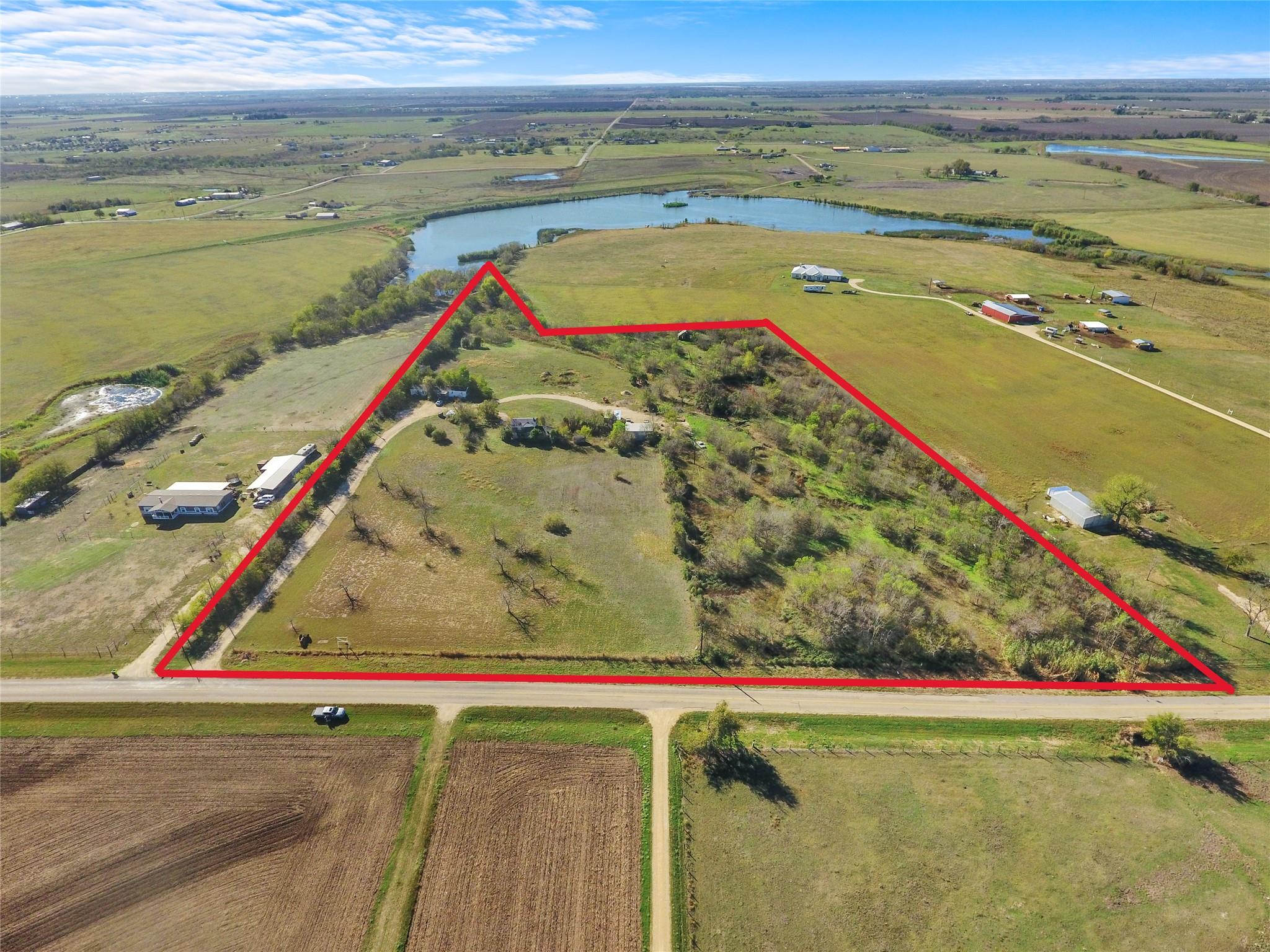 4580 County Road 404 Taylor TX 76574