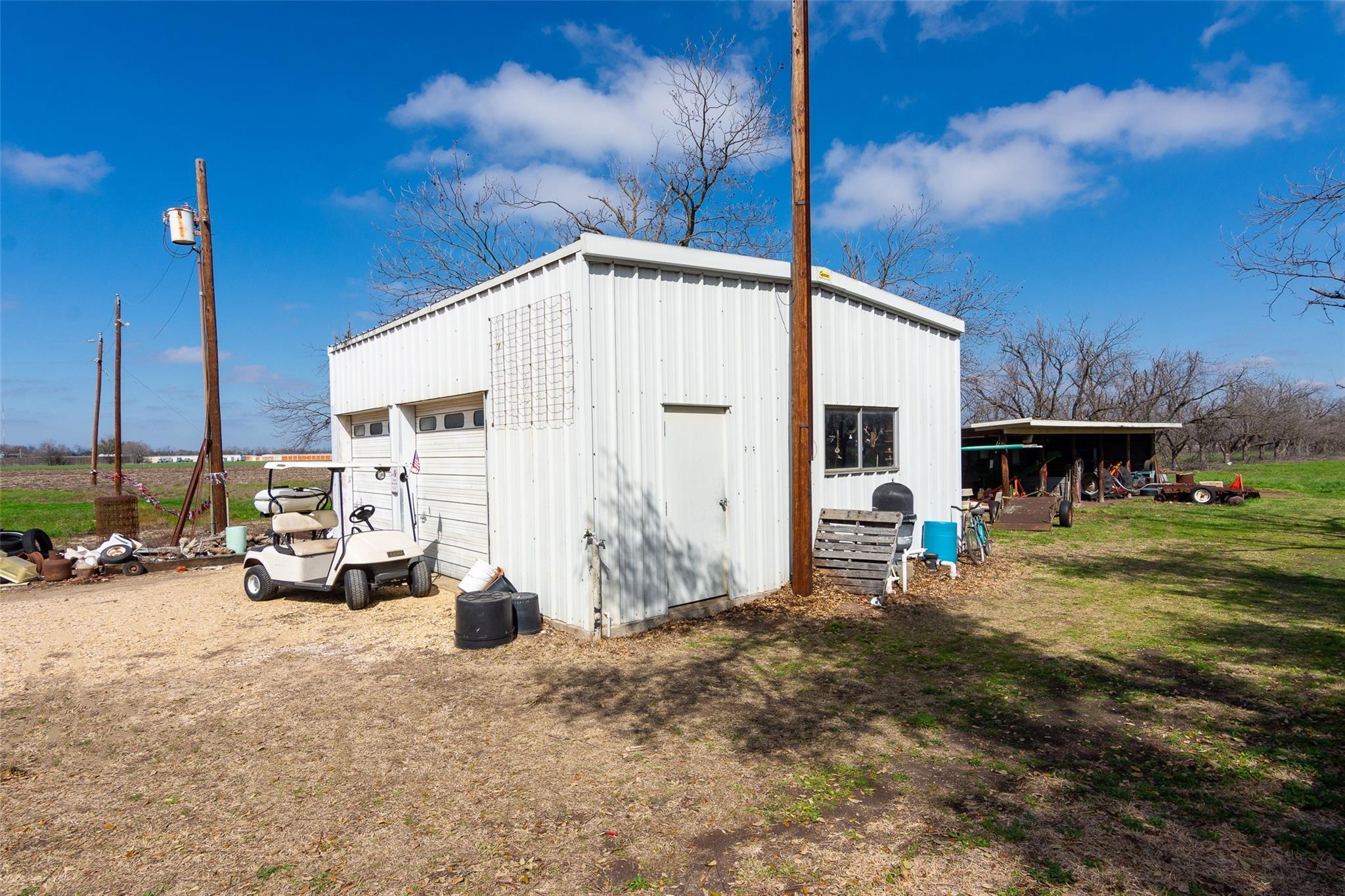 3310 N Main Street Taylor TX 76574