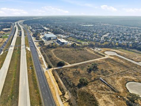 00 Us Highway 183 Leander TX 78641