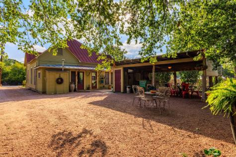 303 W Austin Street Fredericksburg TX 78624