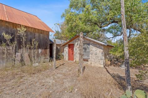 8409 Appaloosa Run Austin TX 78737