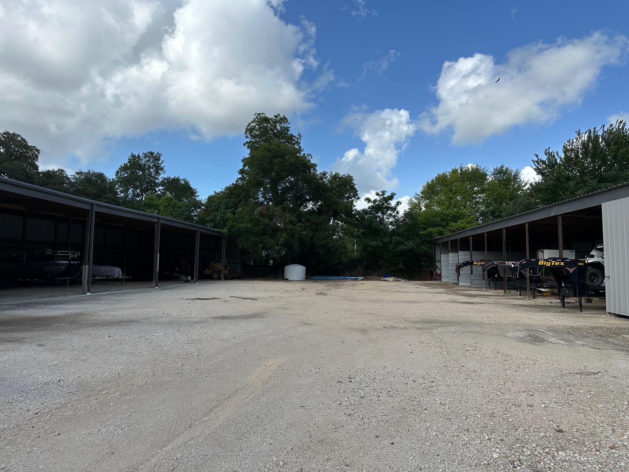 416 W La Fayette Street La Grange TX 78945