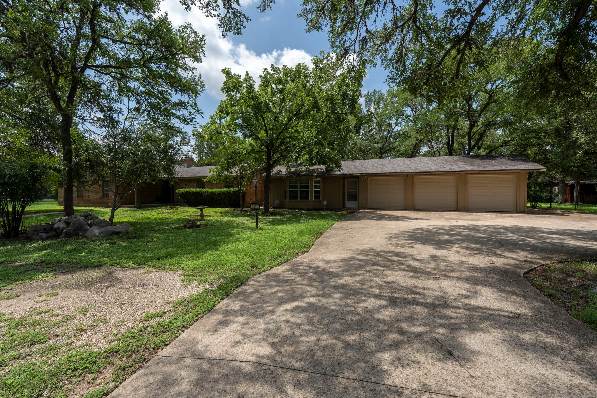 3511 Wyldwood Road Austin TX 78739