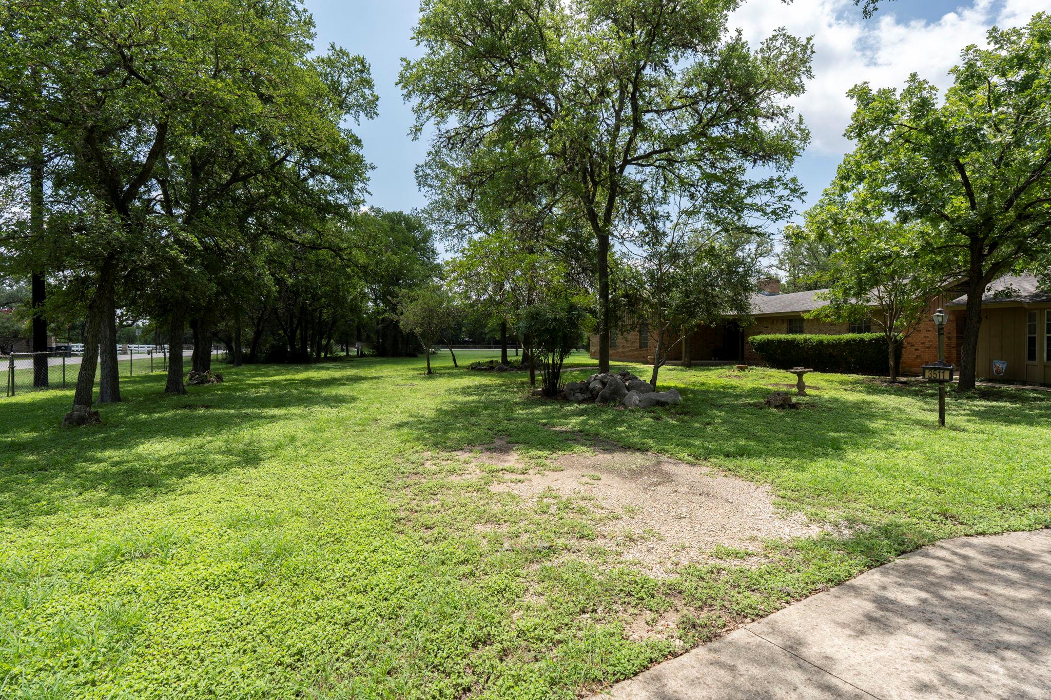 3511 Wyldwood Road Austin TX 78739