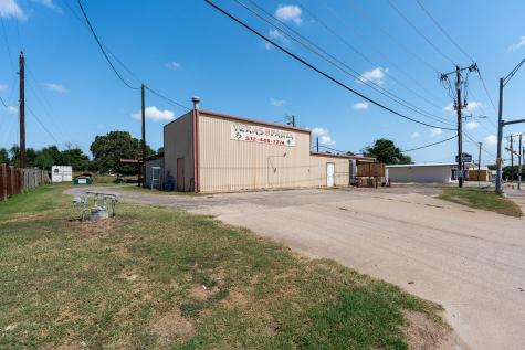 1400 W Cameron Avenue Rockdale TX 76567