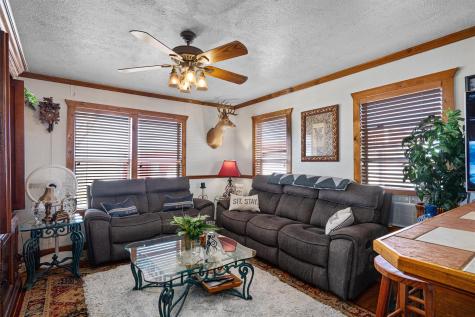 5300 County Road 424 Taylor TX 76574
