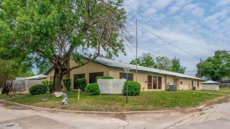 700 Dyer Street Rockdale TX 76567