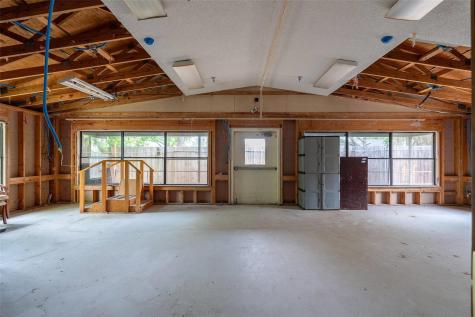 700 Dyer Street Rockdale TX 76567
