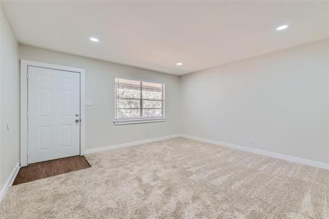 2411 S 5th Street Austin TX 78704
