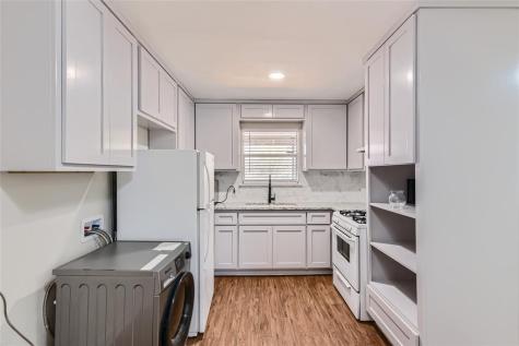 2411 S 5th Street Austin TX 78704