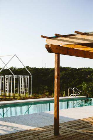 806 Bell Springs Road Dripping Springs TX 78620