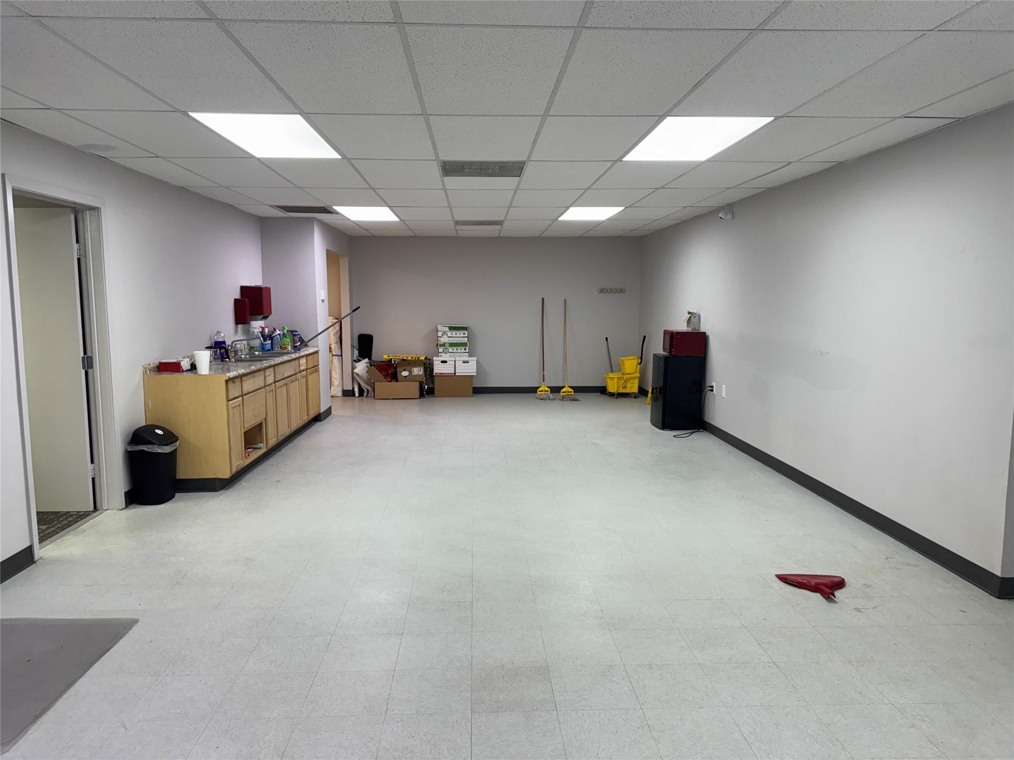 2202 - 2204 N Us Highway 281 Highway N Marble Falls TX 78654