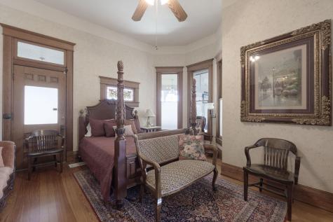 606 S Key Avenue Lampasas TX 76550