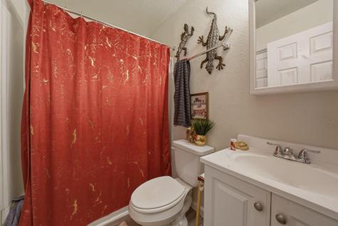 8142 Glen Mont San Antonio TX 78239