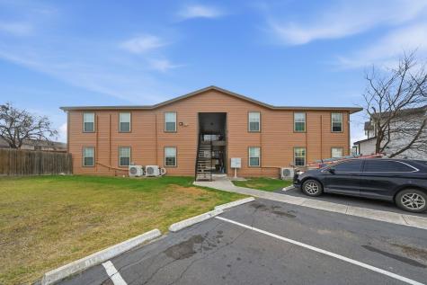 8142 Glen Mont San Antonio TX 78239