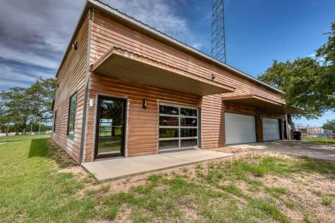 5526 N Us Highway 281 Marble Falls TX 78654