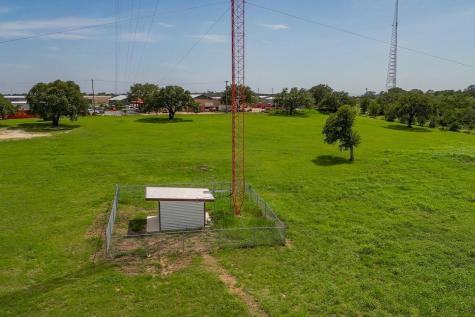 5526 N Us Highway 281 Marble Falls TX 78654