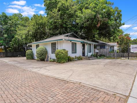 1509 W Koenig Lane Austin TX 78756
