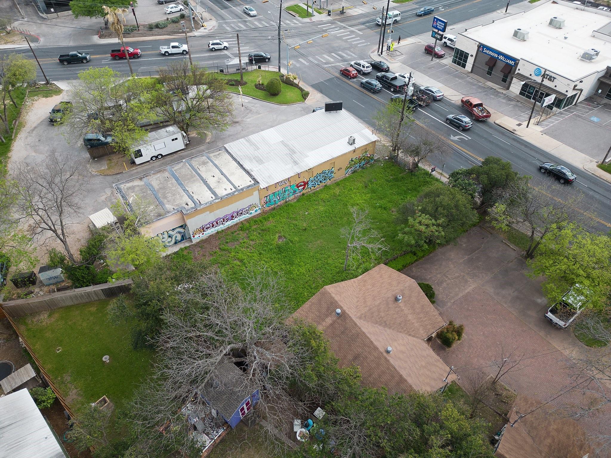 604 W Oltorf Street Austin TX 78704