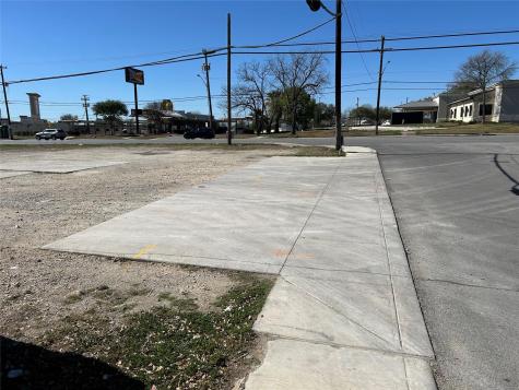 984 Bandera Road San Antonio TX 78228
