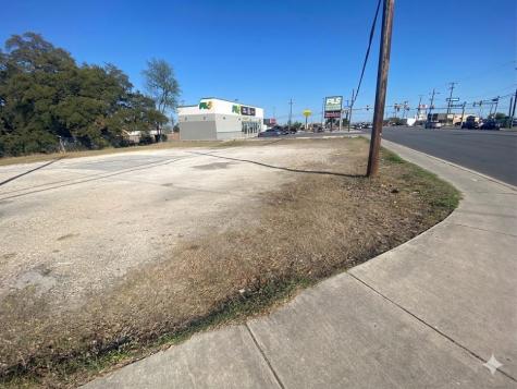 984 Bandera Road San Antonio TX 78228