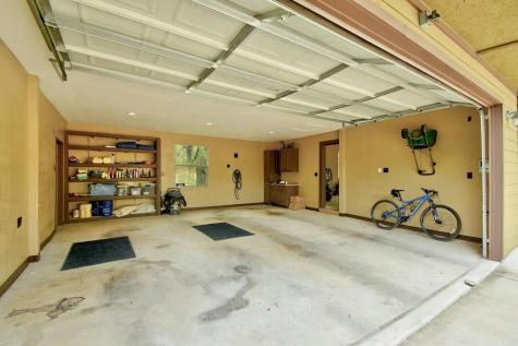 21201 Kathy Lane Spicewood TX 78669