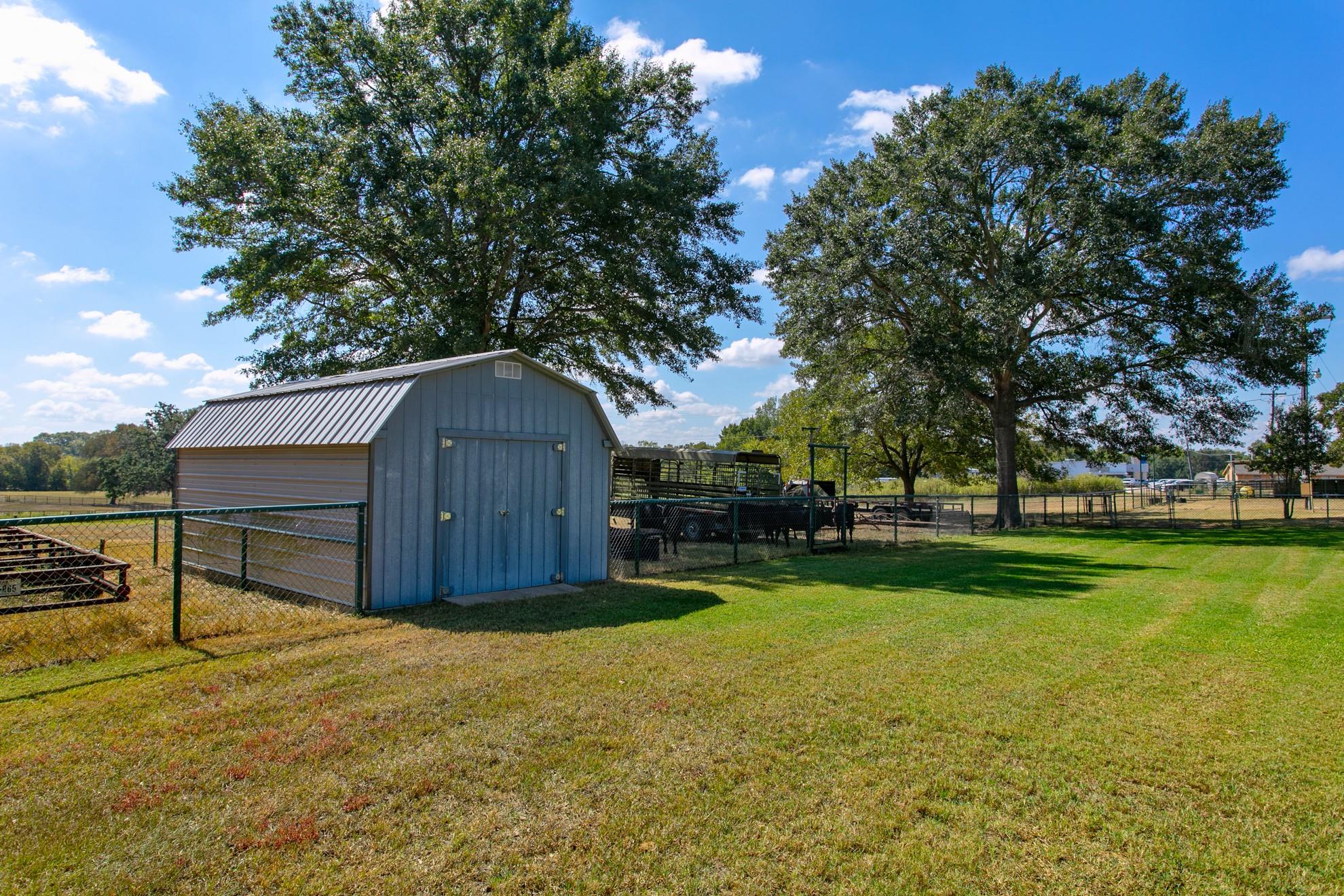 974 State Highway 21 E Highway Caldwell TX 77836
