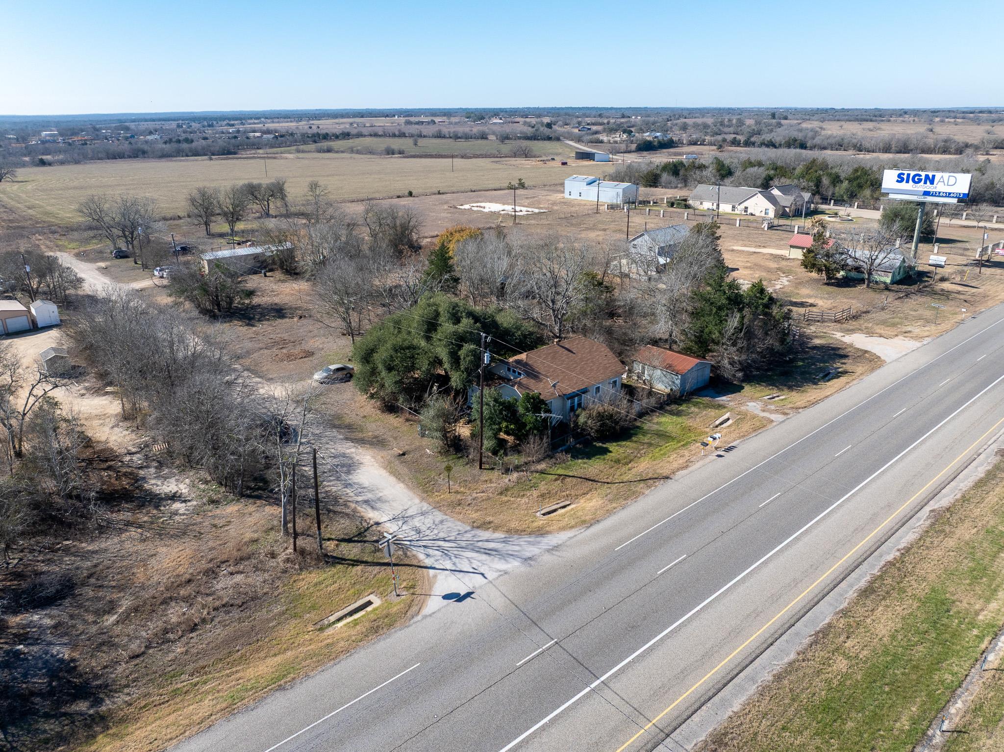 3793 Us-290 E Paige TX 78659