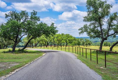 0000 Gibson-best Road Hye TX 78635