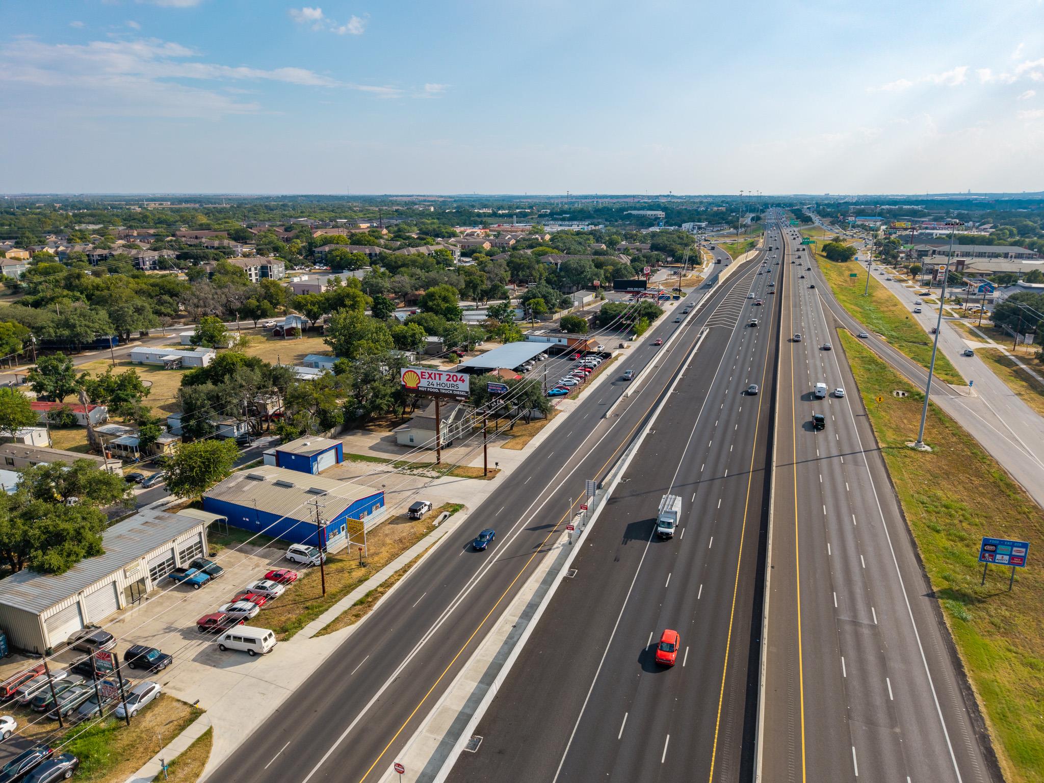 1712 N Interstate 35 Freeway San Marcos TX 78666