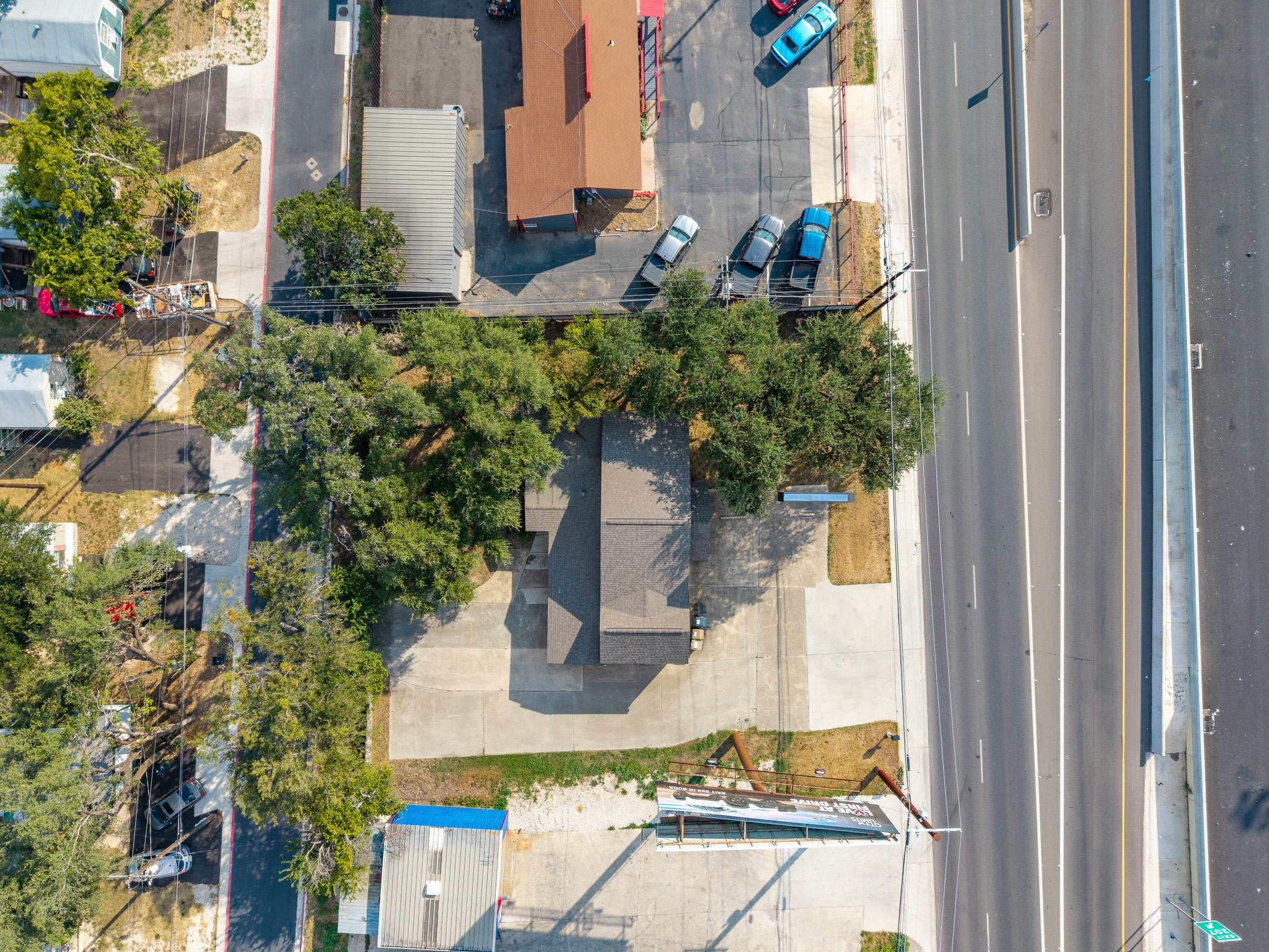 1712 N Interstate 35 Freeway San Marcos TX 78666
