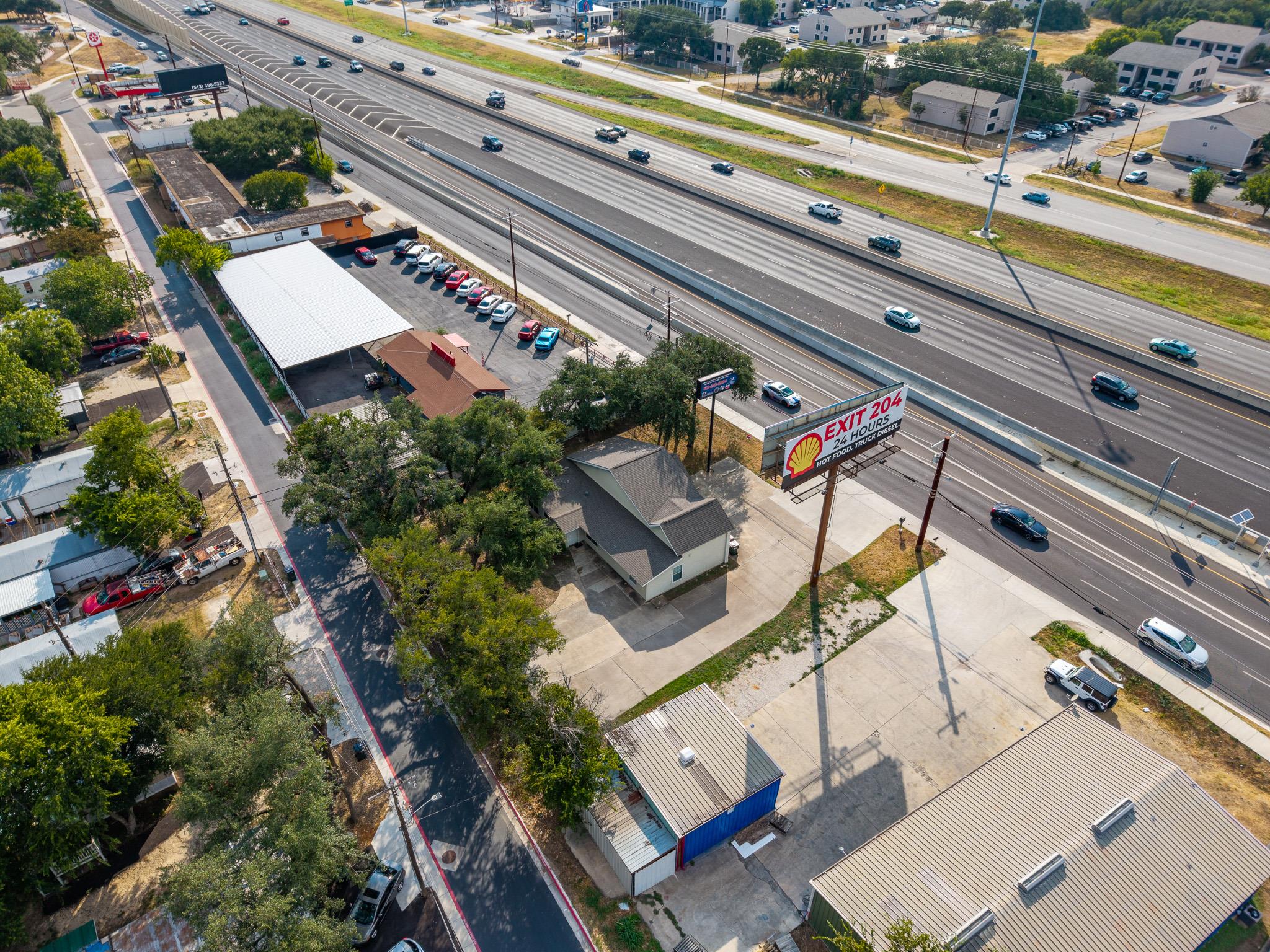 1712 N Interstate 35 Freeway San Marcos TX 78666