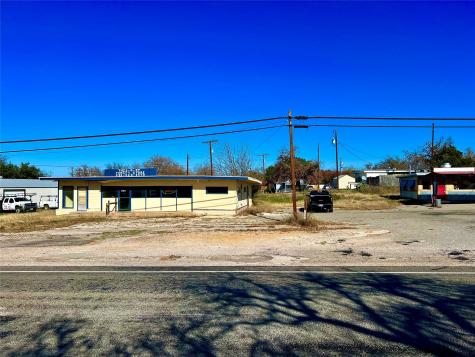 220 Highway 261 Kingsland TX 78639