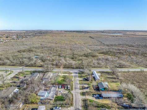 5225 Fm 2001 Buda TX 78610