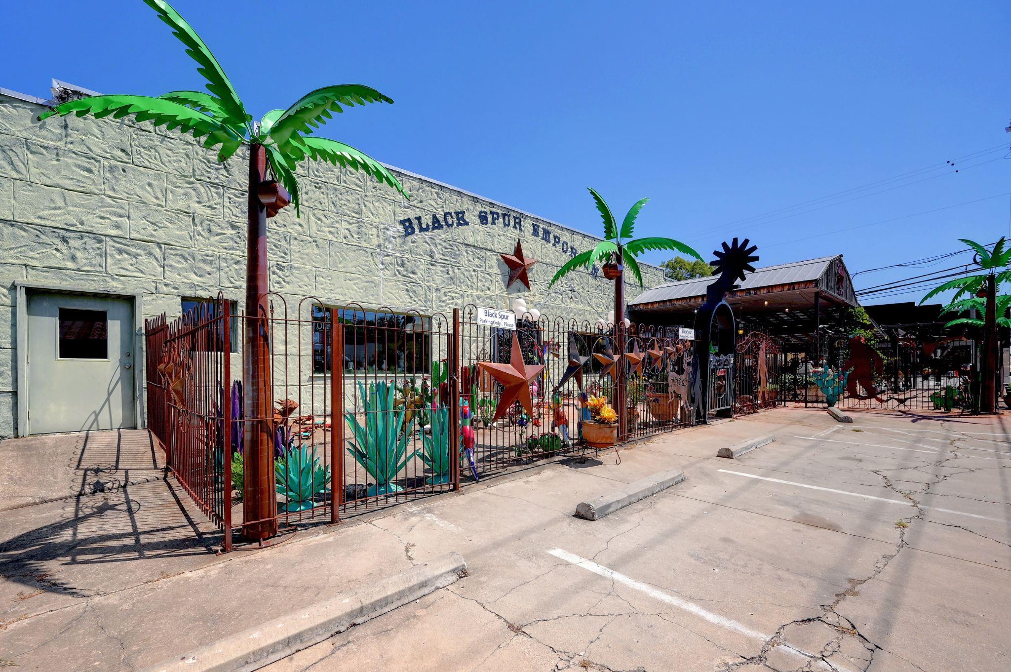 100 W Main Street Johnson City TX 78636