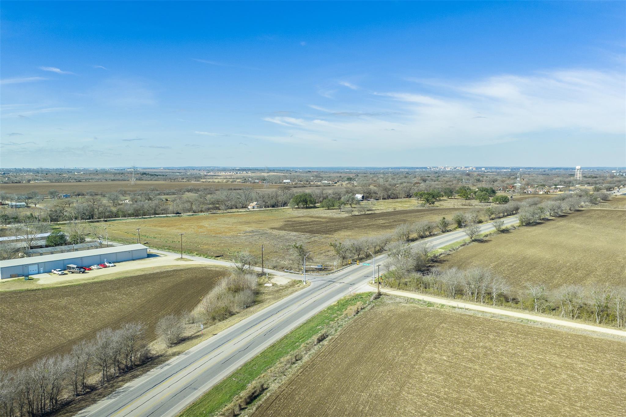 600 NW River Road Martindale TX 78655
