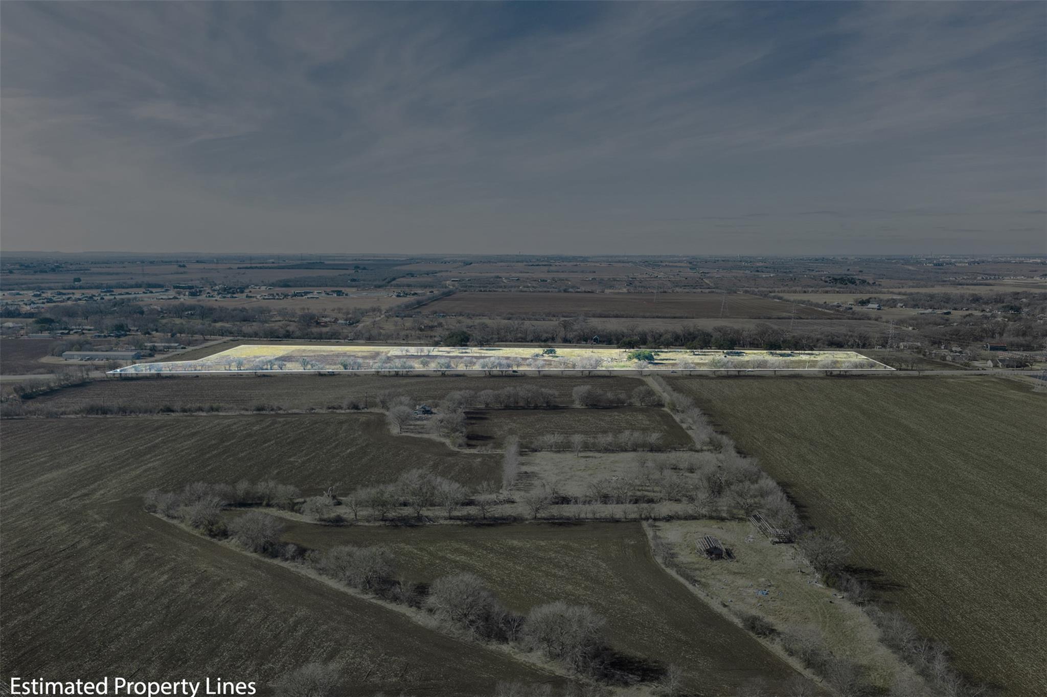 600 NW River Road Martindale TX 78655
