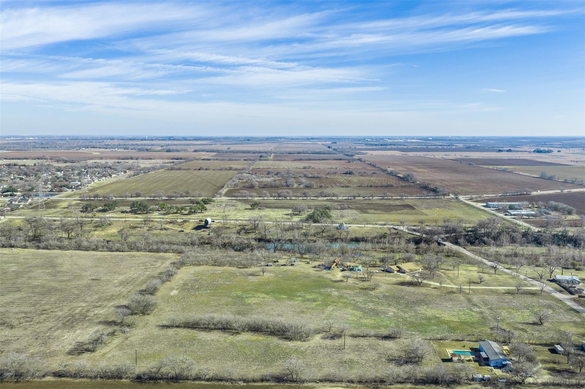 600 NW River Road Martindale TX 78655