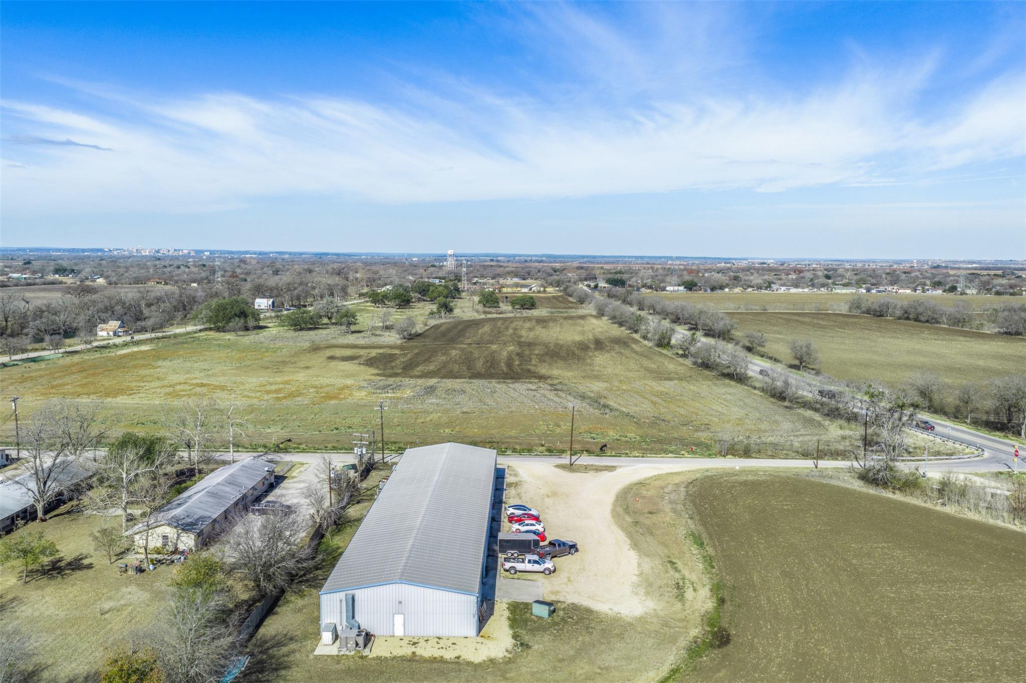 600 NW River Road Martindale TX 78655