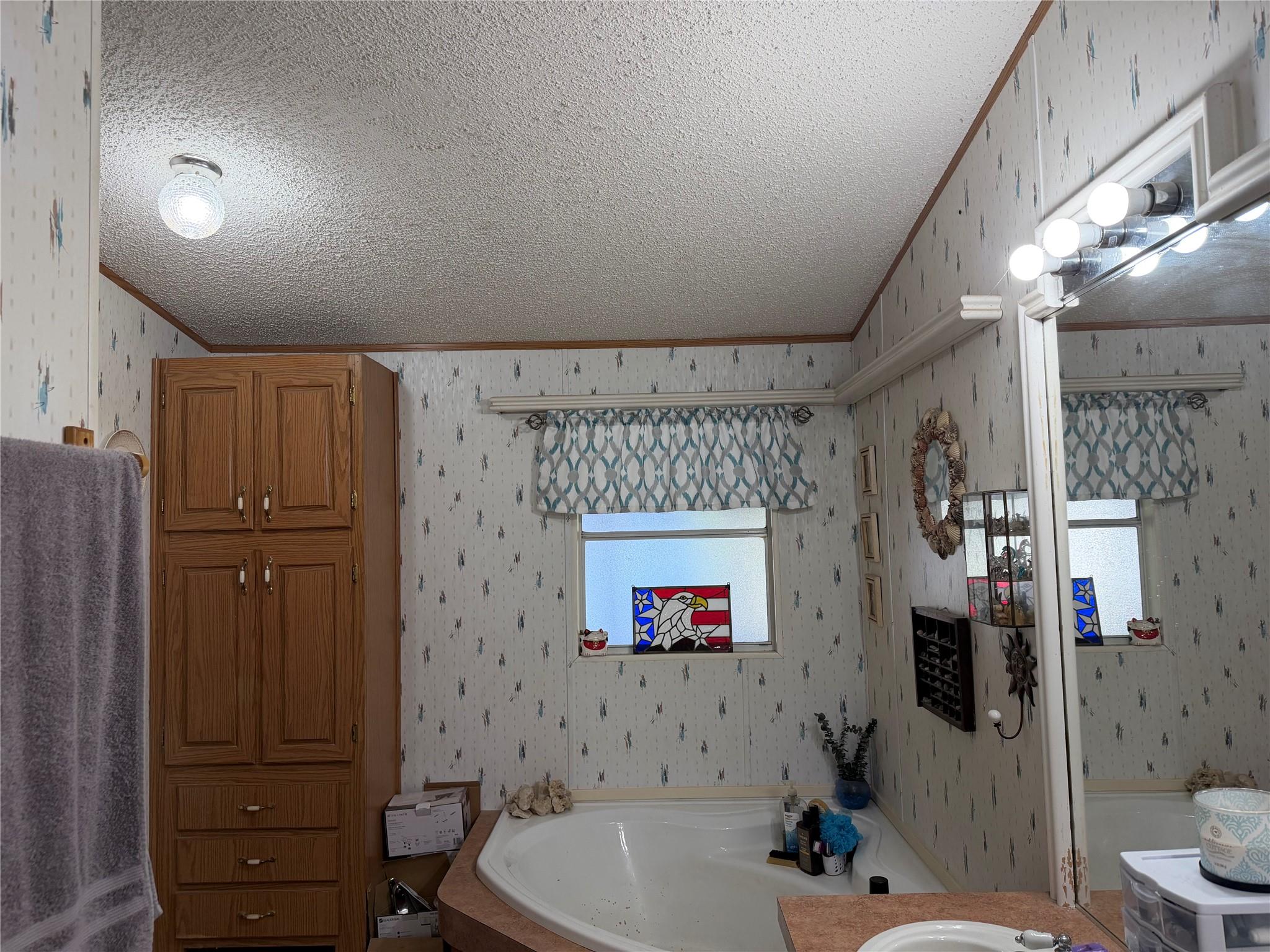 829 Old Highway 20 Mcdade TX 78650