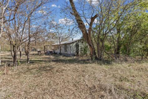 612 Ralph Ablanedo Drive Austin TX 78748