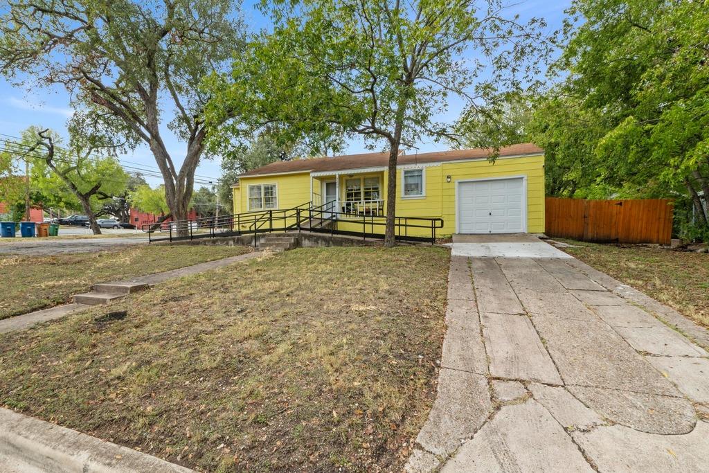 2710 Manor Road Austin TX 78722