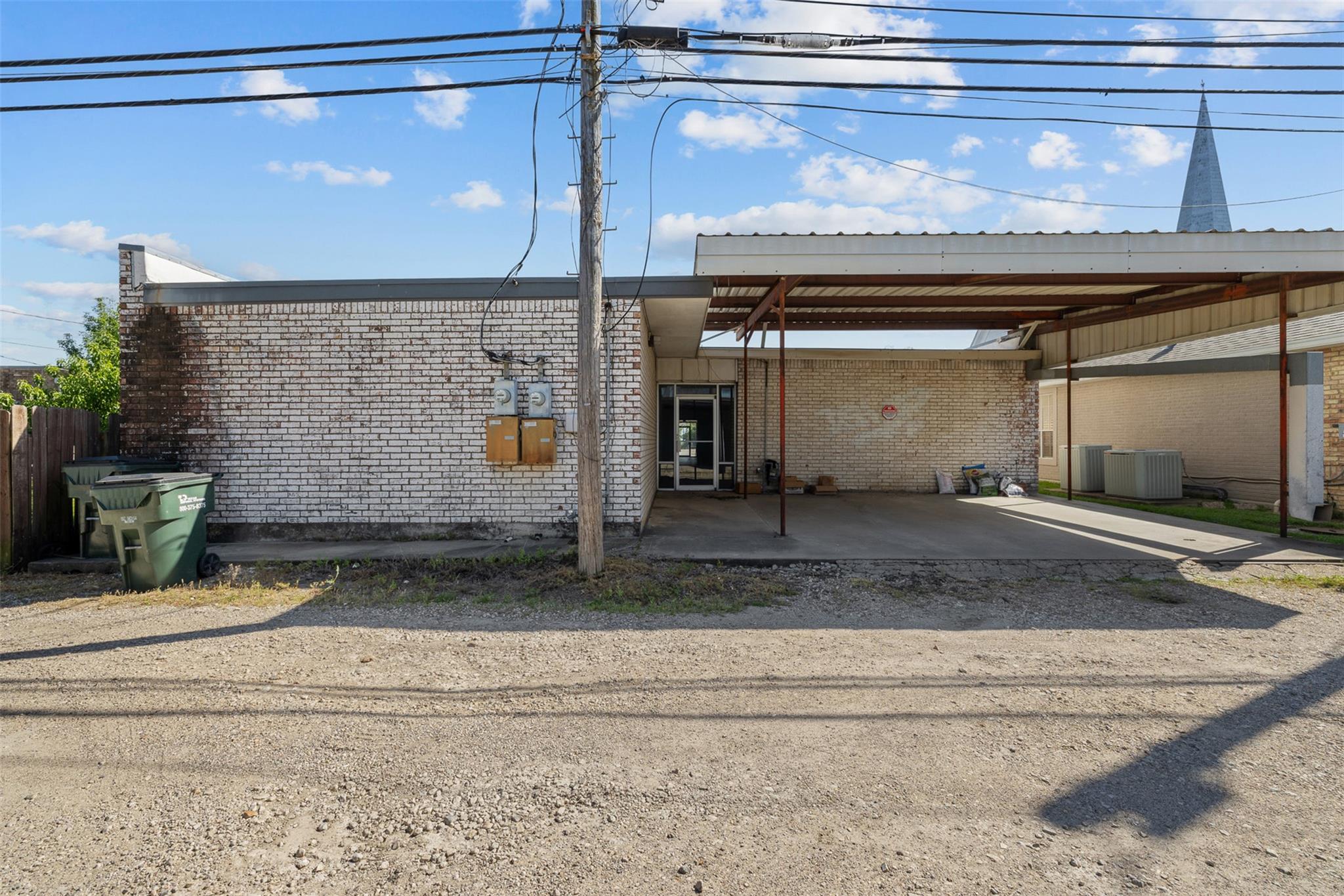 251 E Hempstead Street Giddings TX 78942