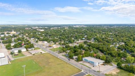 622 E 6th Avenue Belton TX 76513