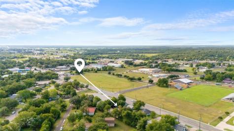 622 E 6th Avenue Belton TX 76513