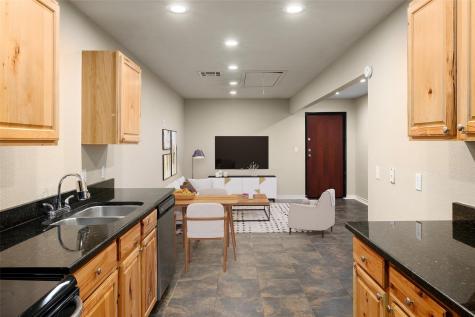 521 & 525 W Hutchison Street San Marcos TX 78666