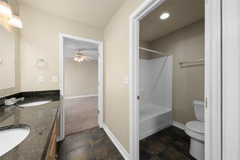 521 & 525 W Hutchison Street San Marcos TX 78666