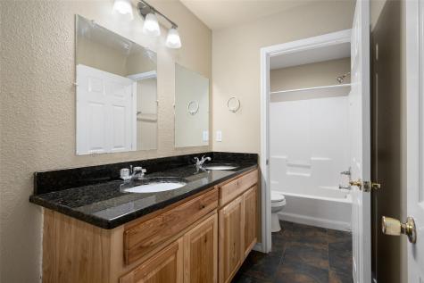 521 & 525 W Hutchison Street San Marcos TX 78666